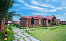 Gharana Resort , Singur !! Best Family Resort Near Kolkata With Swimming Pool !!
